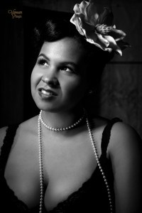 Kathryn McCreary 50s pin up girl 01